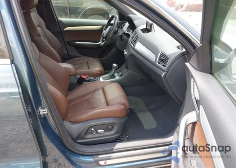 2018 Audi Q3 2.0T Premium/2.0T Sport Premium из США, поврежденный, VIN WA1JCCFS8JR014631